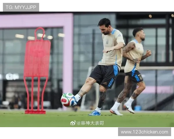 国脚归队备战关键战役球队训练强度全面升级迎接终极挑战全力冲锋